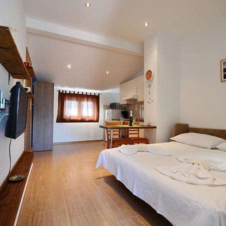 Studio Apartment Martin زادار المظهر الخارجي الصورة
