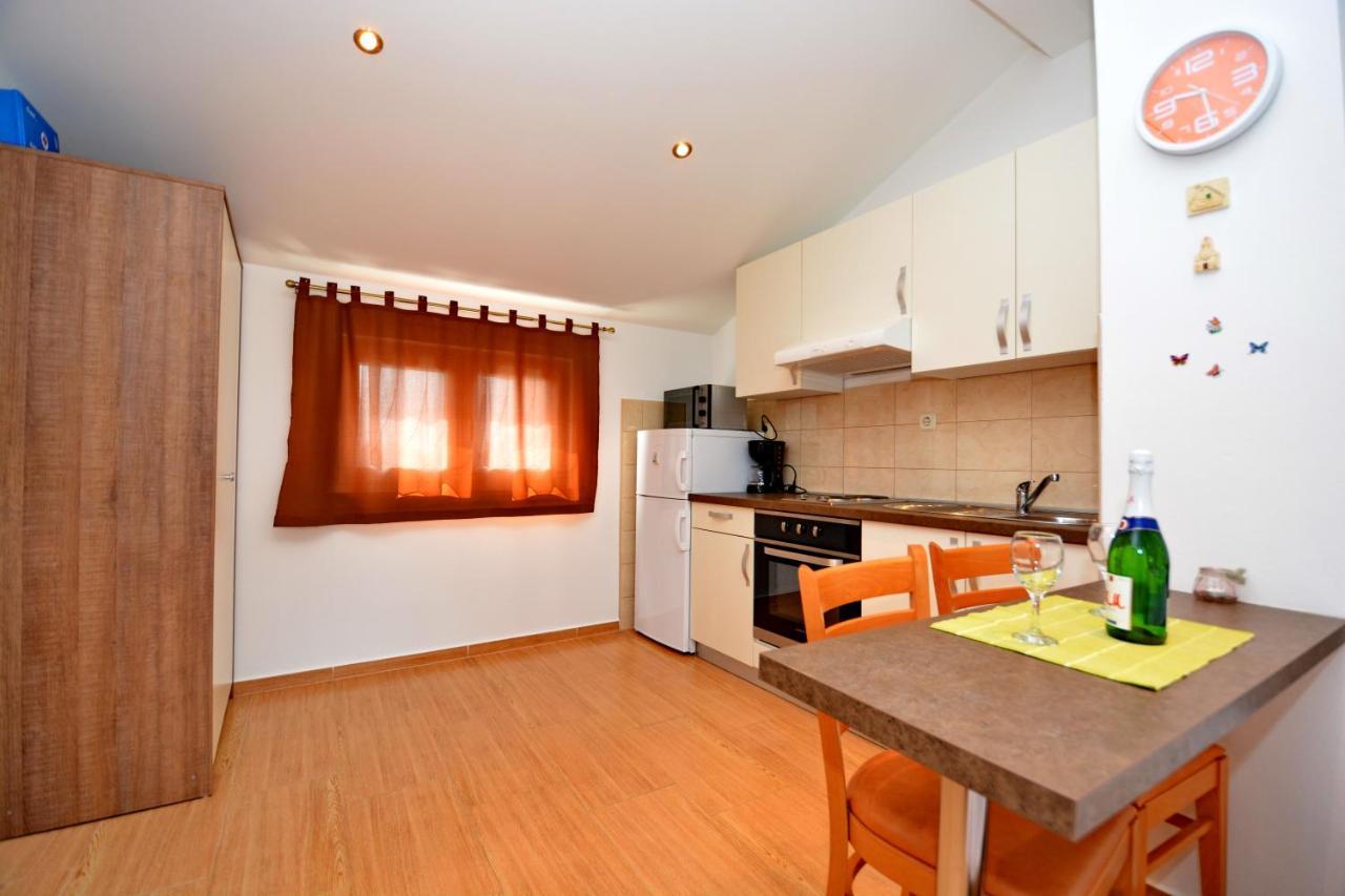 Studio Apartment Martin زادار المظهر الخارجي الصورة