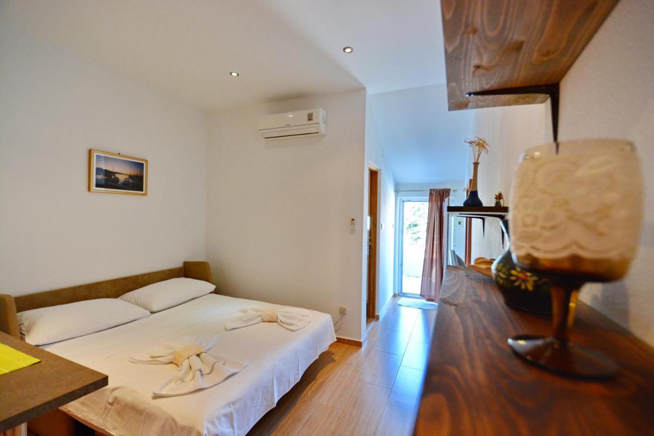 Studio Apartment Martin زادار المظهر الخارجي الصورة
