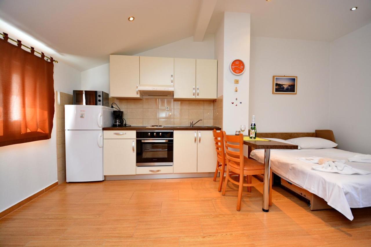 Studio Apartment Martin زادار المظهر الخارجي الصورة